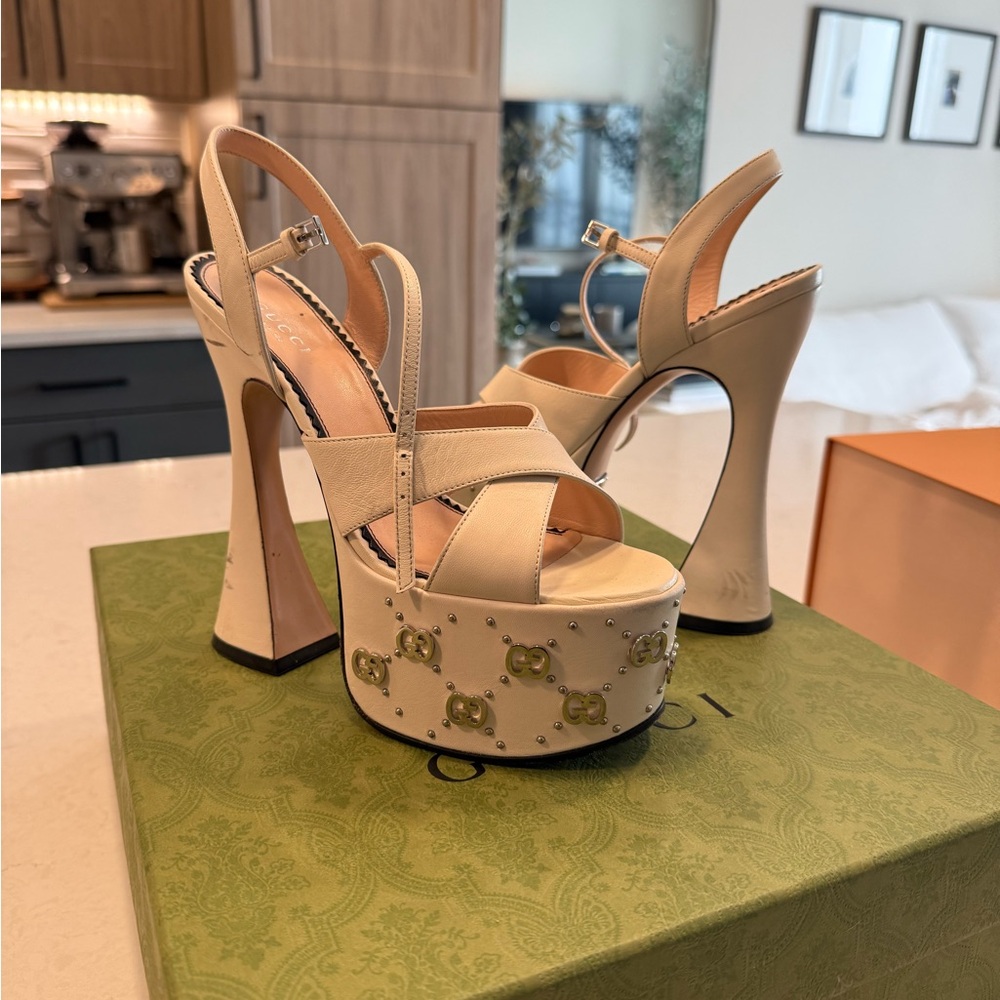 Gucci Cream Platform Sandal Heel
